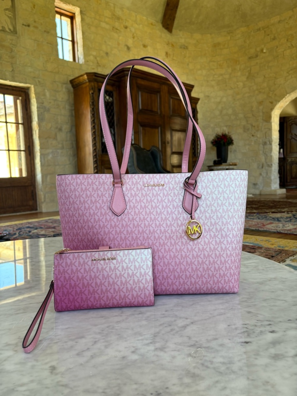 Michael Kors Pink Ombre Signature Tote with Wristlet - Picture 2 of 14